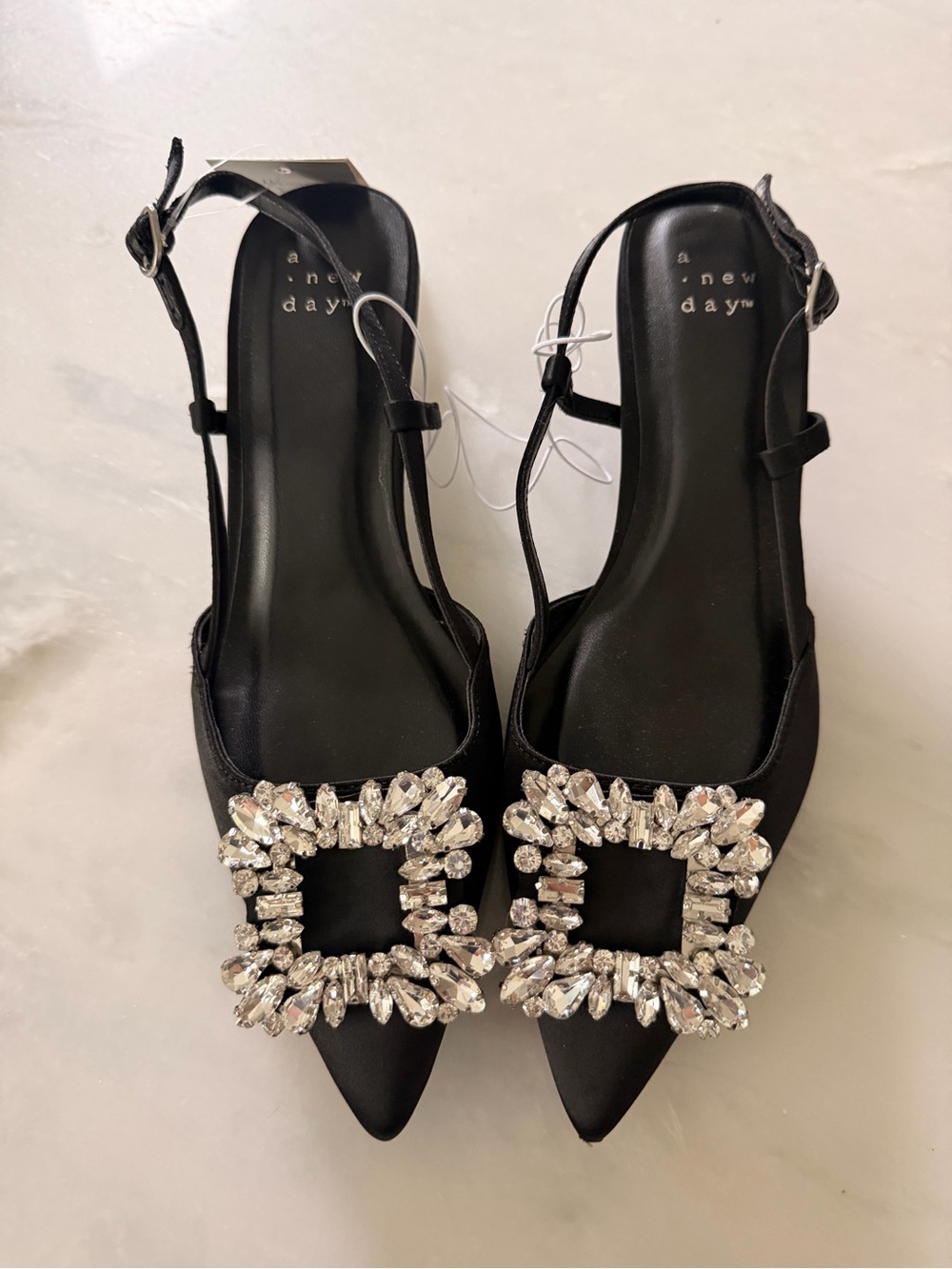 Black Pointed Slingback Kitten Heel with Crystal Buckle (Size 6/Never Worn)